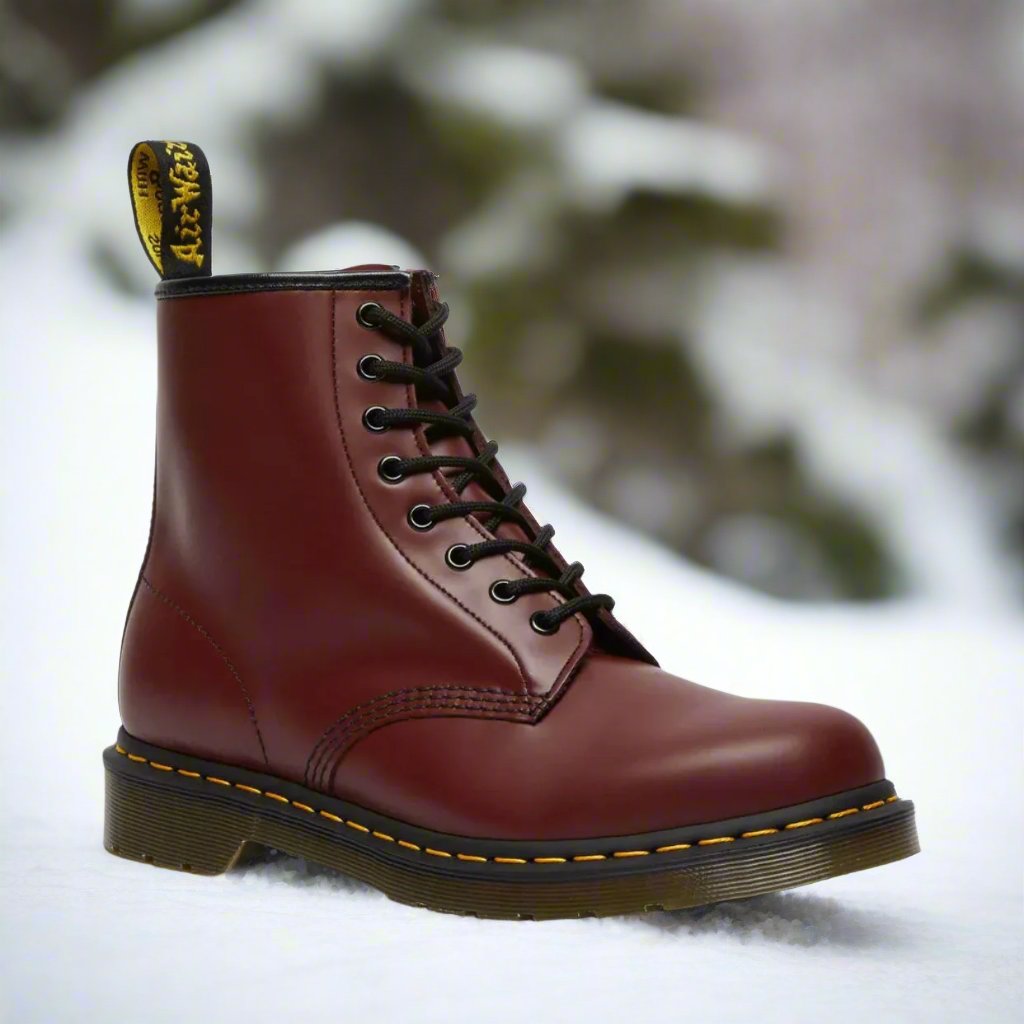 Mocks™ – Stylish and Timeless Lace-Up Boots for Every Occasion